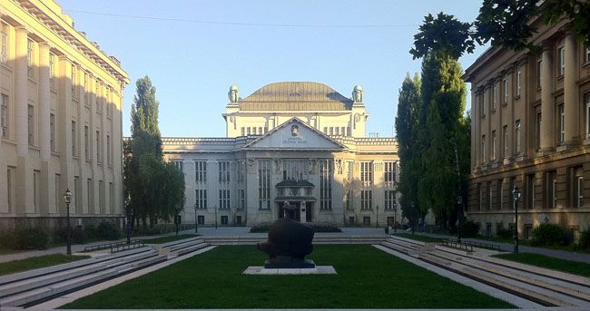 sveucilisna knjiznica