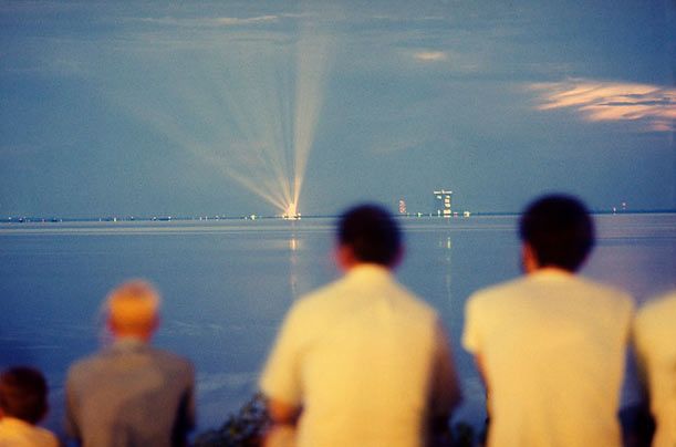burnett_apollo_08