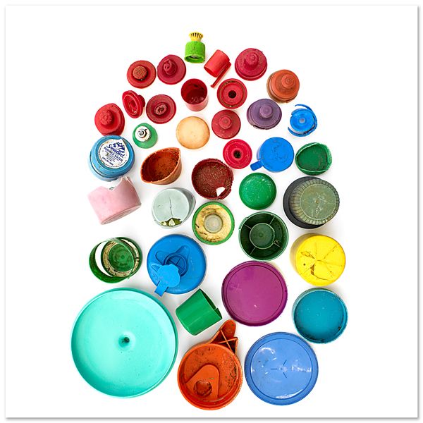 graduated-plastic-tops