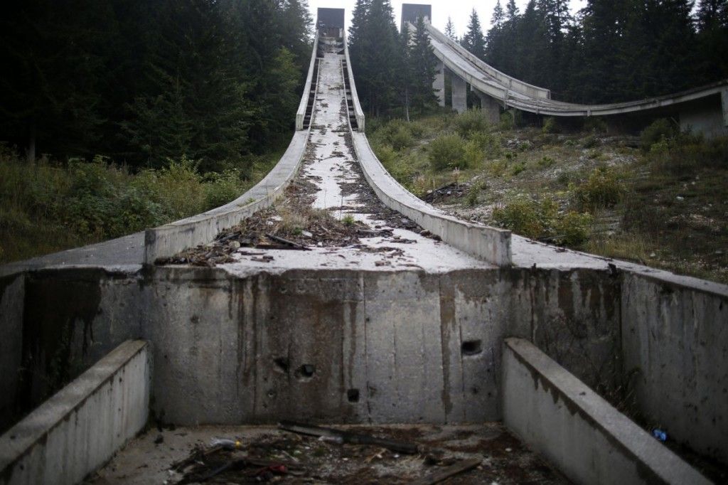 20-The-bottom-of-the-ski-jump