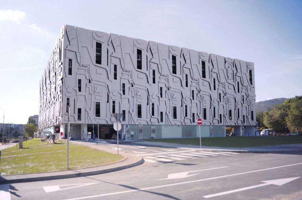 522fea3fe8e44e333b000125_baroque-parking-garage-milan-mijalkovic-ppag-architects_baroque_parking_garage_004-1000x664