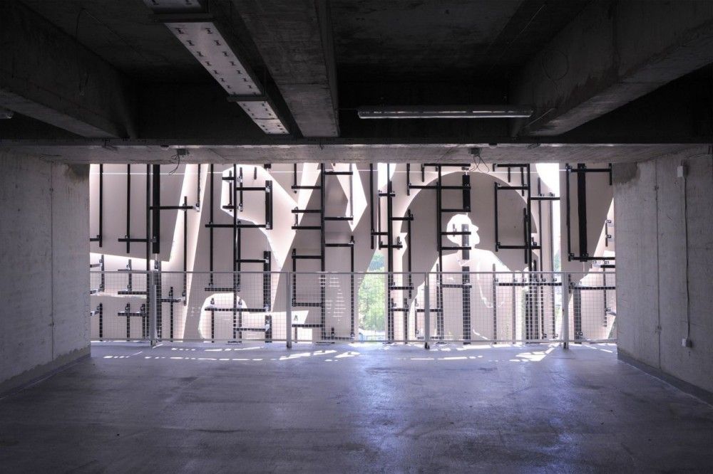 522fea57e8e44e92b6000125_baroque-parking-garage-milan-mijalkovic-ppag-architects_baroque_parking_garage_005-1000x666