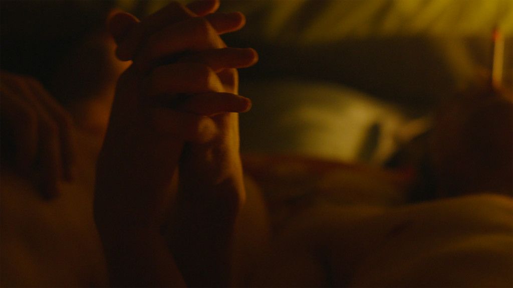 Sake_Hands_2