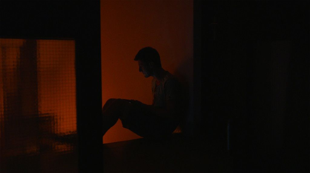 Sake_Hands_3