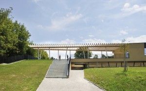 54177ecbc07a80984c000031_kindergarten-mavrica-bb-arhitekti-studio-360__kam3824-0814-1000x625
