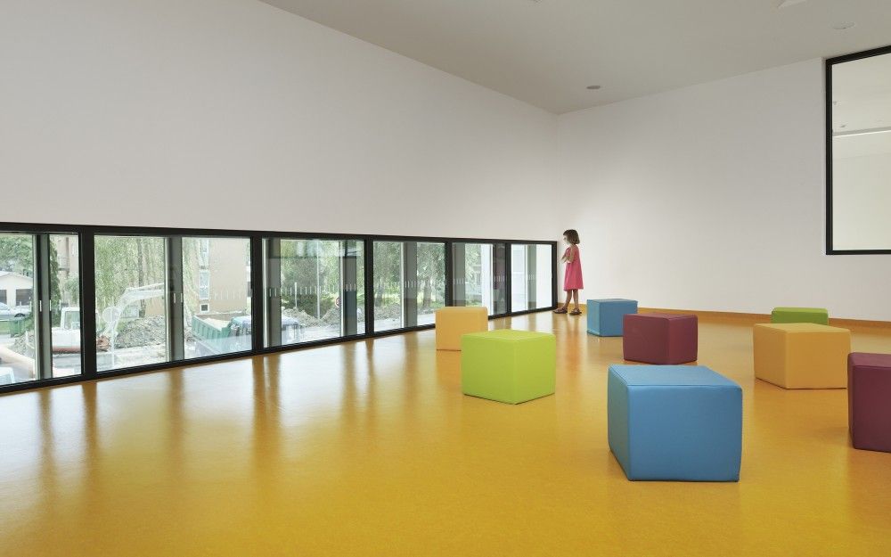 54177f73c07a80487300003f_kindergarten-mavrica-bb-arhitekti-studio-360__kam3898-0814-1000x625
