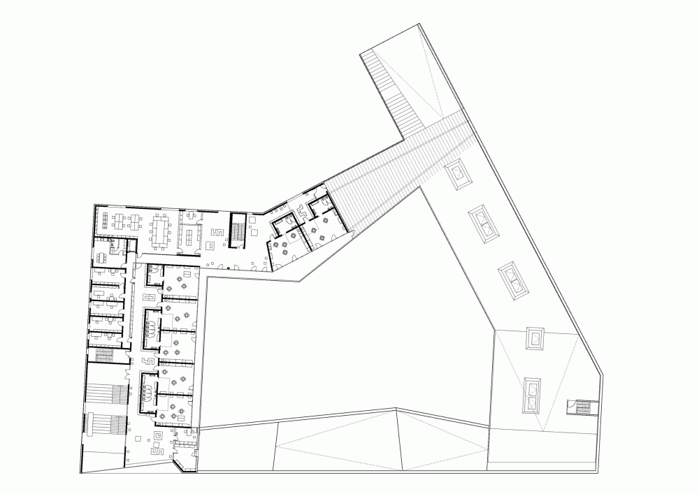 54177fd4c07a80984c000034_kindergarten-mavrica-bb-arhitekti-studio-360_first_floor-1000x707