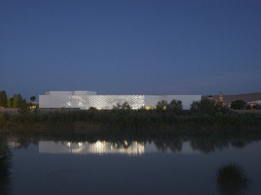 54d4d508e58ece20b60000c0_40-projects-shortlisted-for-the-2015-eu-prize-for-contemporary-architecture-mies-van-der-rohe-award_contemporary_art_center-_i-530x396