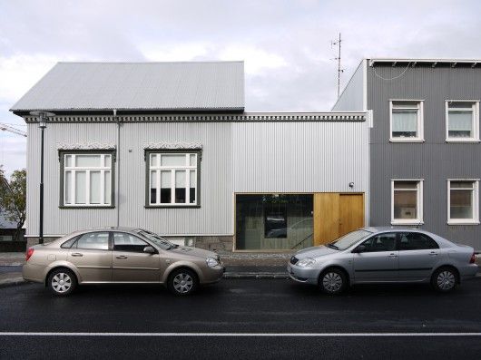 54d4d898e58ece20b60000c3_40-projects-shortlisted-for-the-2015-eu-prize-for-contemporary-architecture-mies-van-der-rohe-award_h71a-_image_-_studio_grand-530x397