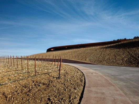 54d4d8a9e58ece20b60000c4_40-projects-shortlisted-for-the-2015-eu-prize-for-contemporary-architecture-mies-van-der-rohe-award_antinori_winery-_image_-_p-530x396