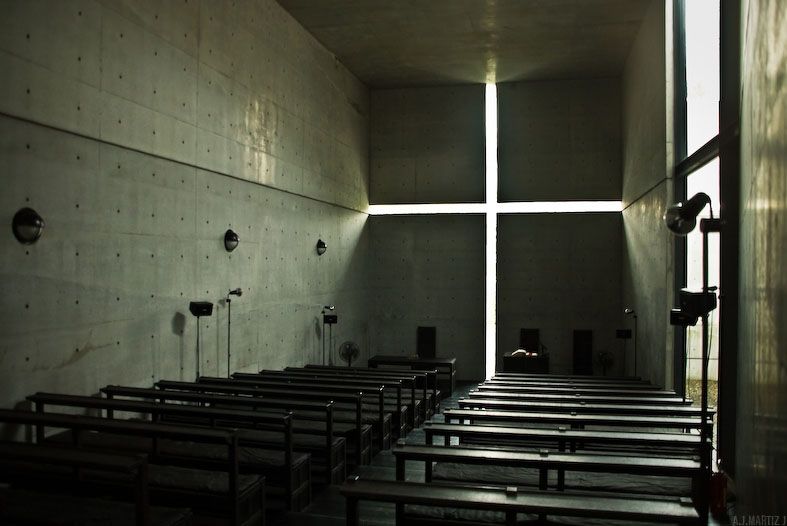 8_Church of light by Alfredo J. Martiz
