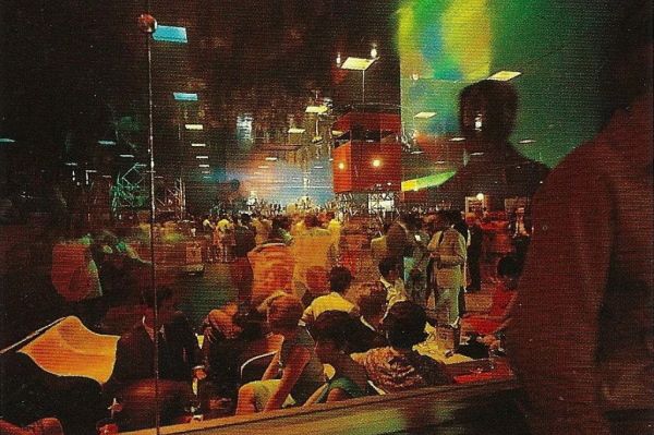 disco-club-turato.0081-600x399