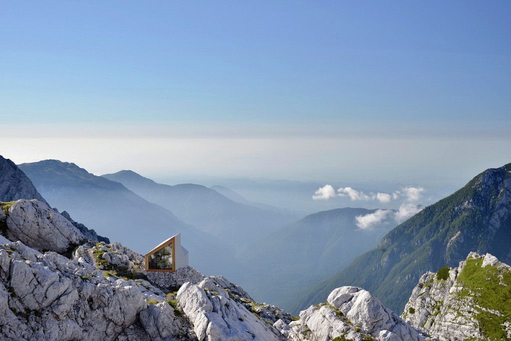 OFIS_ALPINE-SHELTER_PHOTO_JANEZ-MARTINCIC_23_(2)_(2)