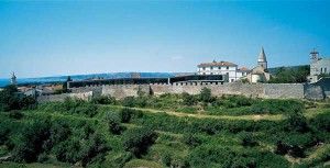 krk_school_building_rta270409_3