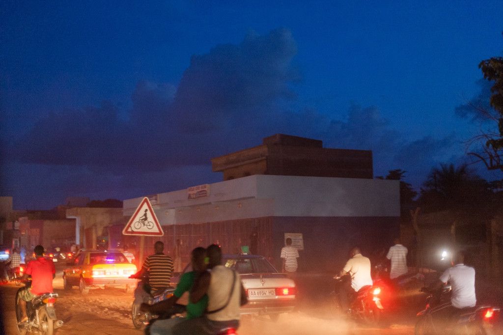 014-201511-MALI-STREET-BAMAKO-GAO-MOPTI-EAST-AFRICA