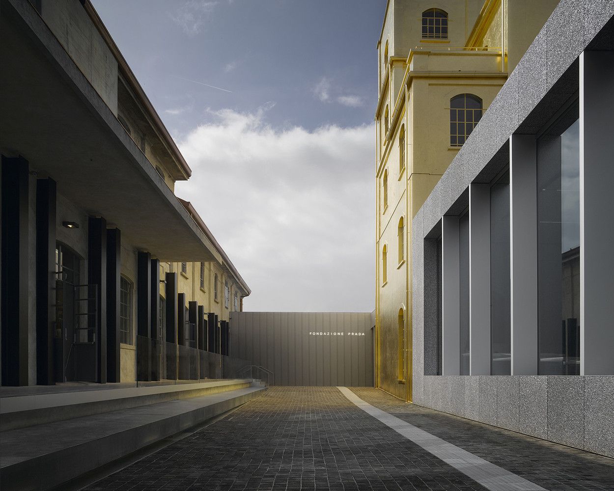 02-Fondazione_Prada_Photo_Bas_Princen