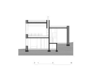 ARK_house_on_golo_cross_section