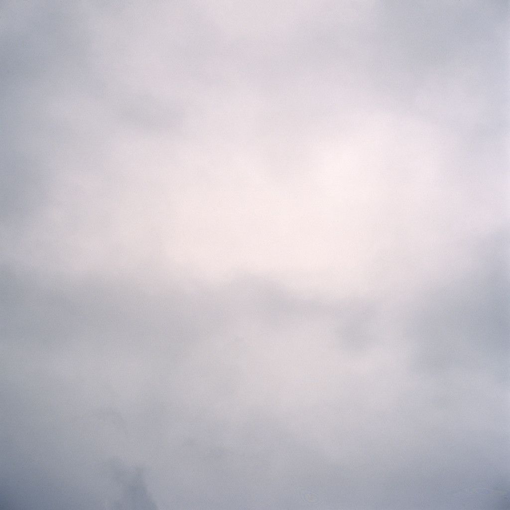 8.the sky is empty