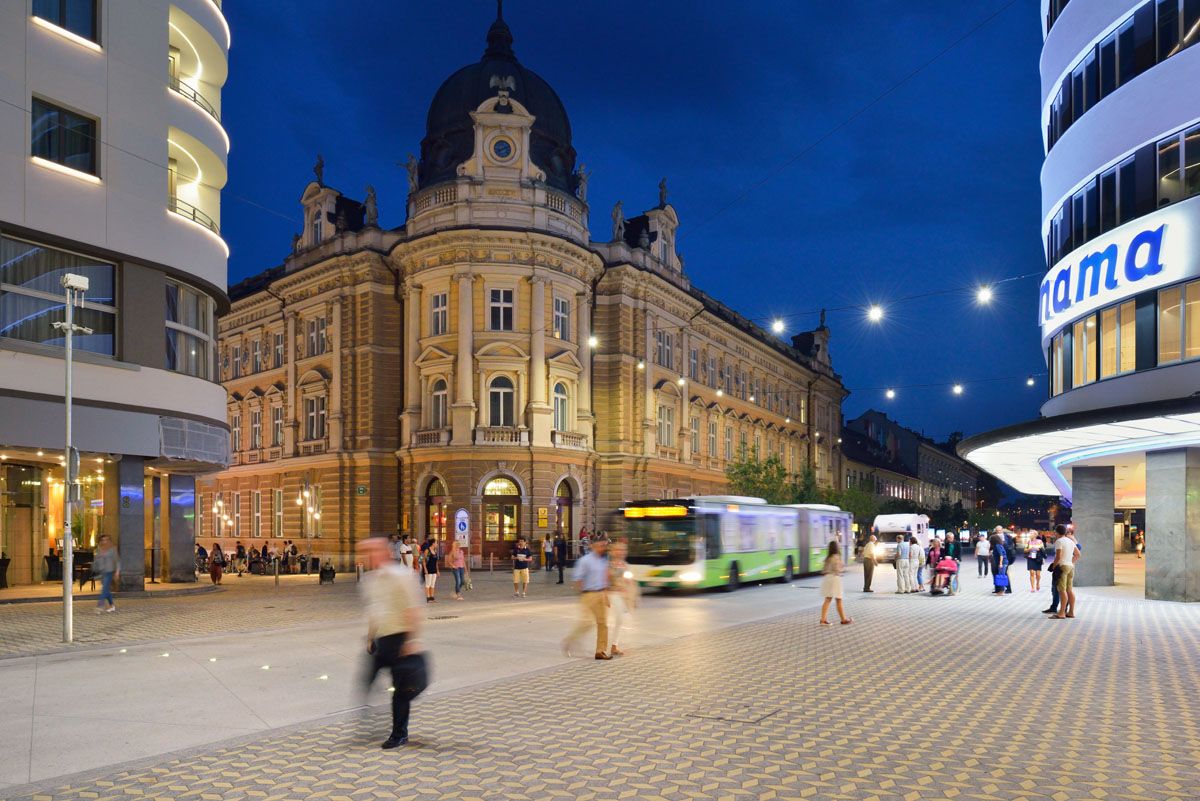 slovenska-cesta_01_photo_miran_kambic_hires