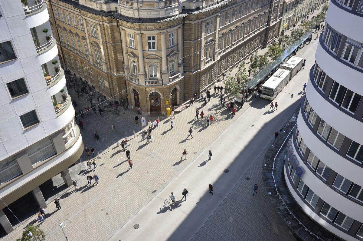 slovenska-cesta_04_photo_miran_kambic_hires