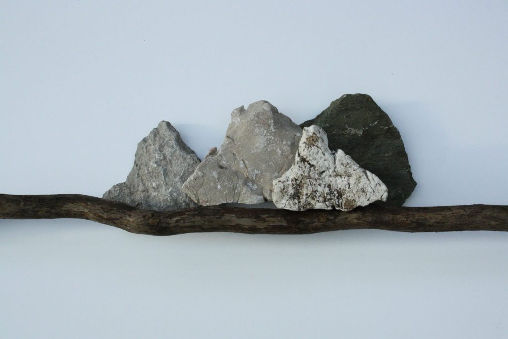 nista-ali-ipak-je_frament-01