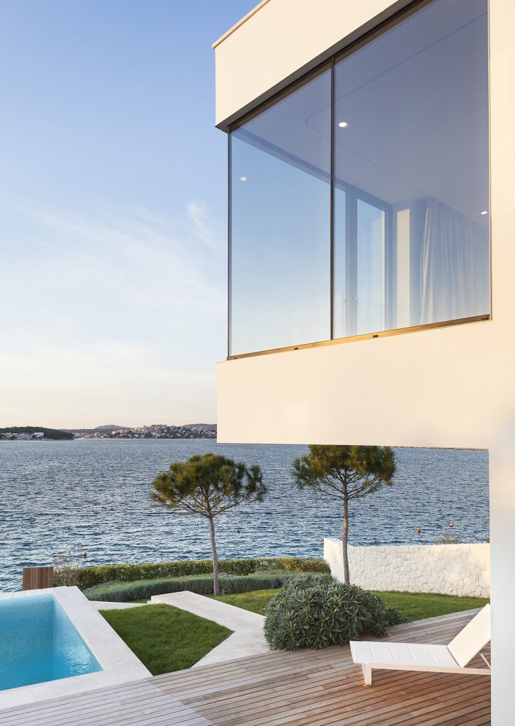 ecoing_housebr_15-2880