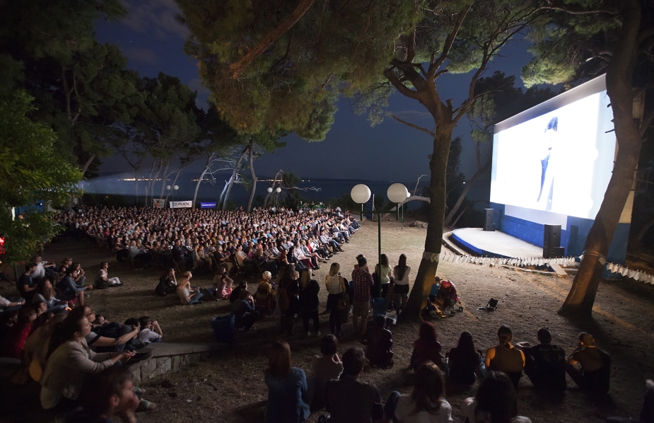 fmfs-kino-bacvice