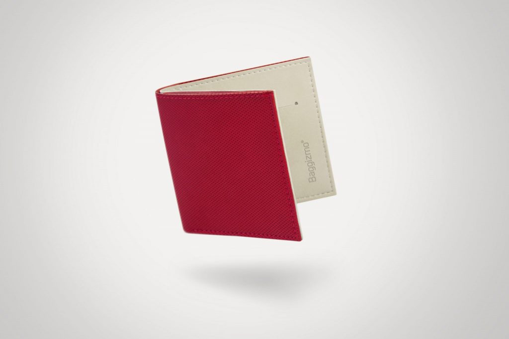 baggizmo_wiseward-cardinal_red_ivory_beige-flying