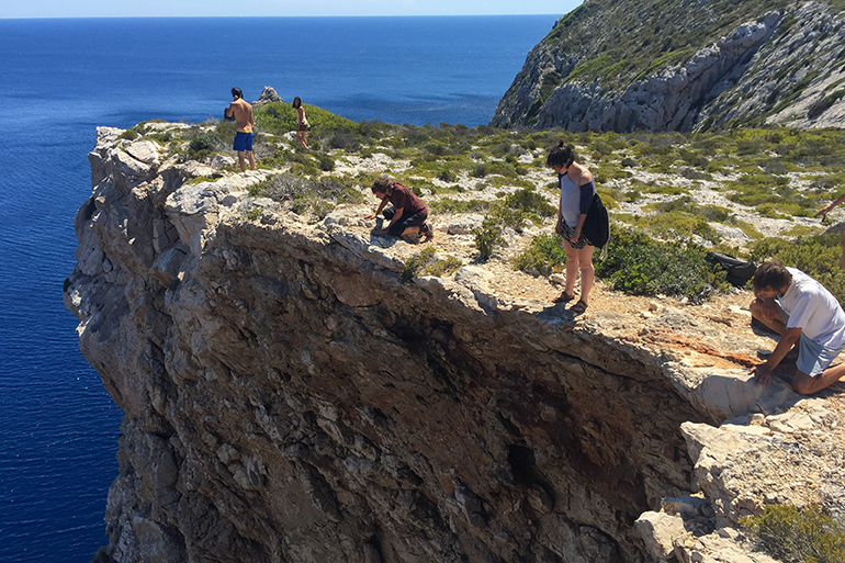 bisevo_island_artist_residency-028_1