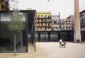 knjiznica-i-centar-za-starije-osobe-cetvrt-sant-antoni-barcelona-spanjolska-foto-eugeni-pons-2007-_3