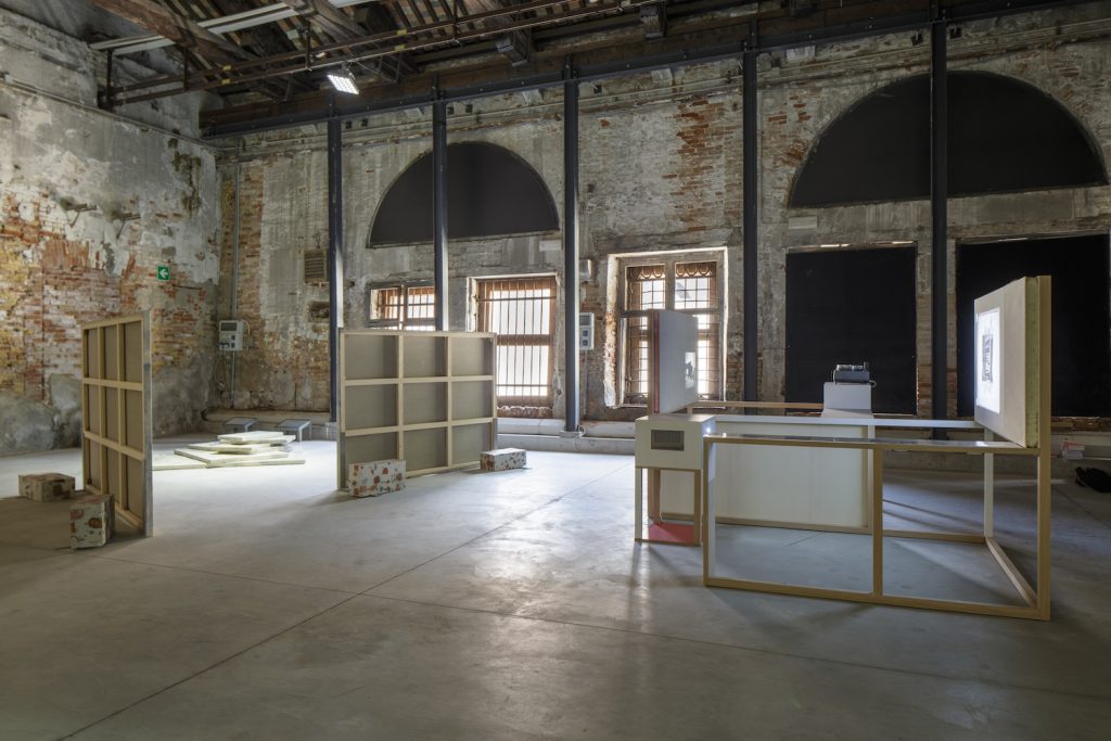horizon-of-expectations-installation-view-7