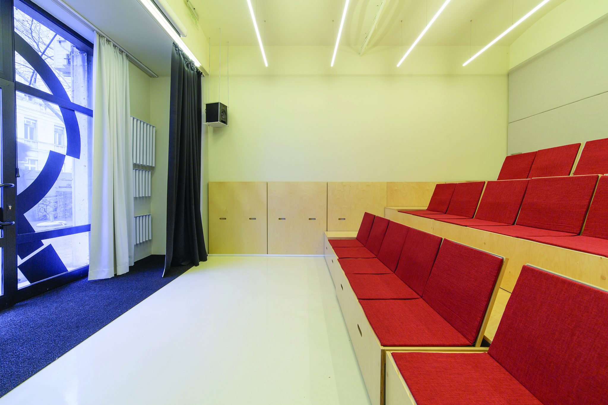 04_gamulin-sevsek_mini-art-kino-rijeka-foto-damir-zizic