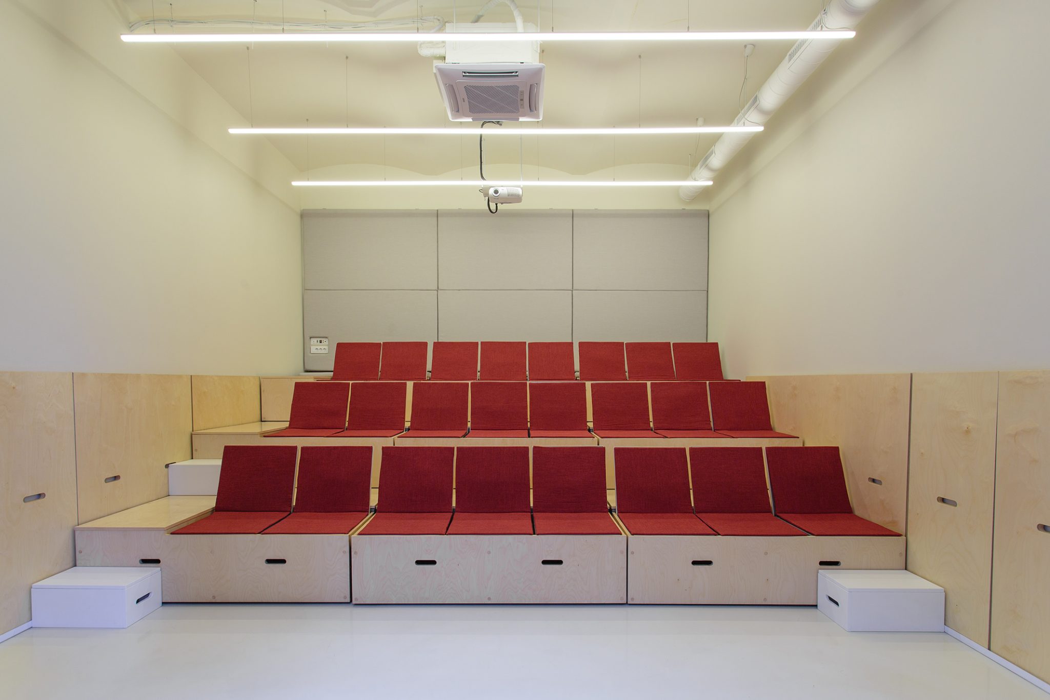 06_gamulin-sevsek_mini-art-kino-rijeka-foto-damir-zizic